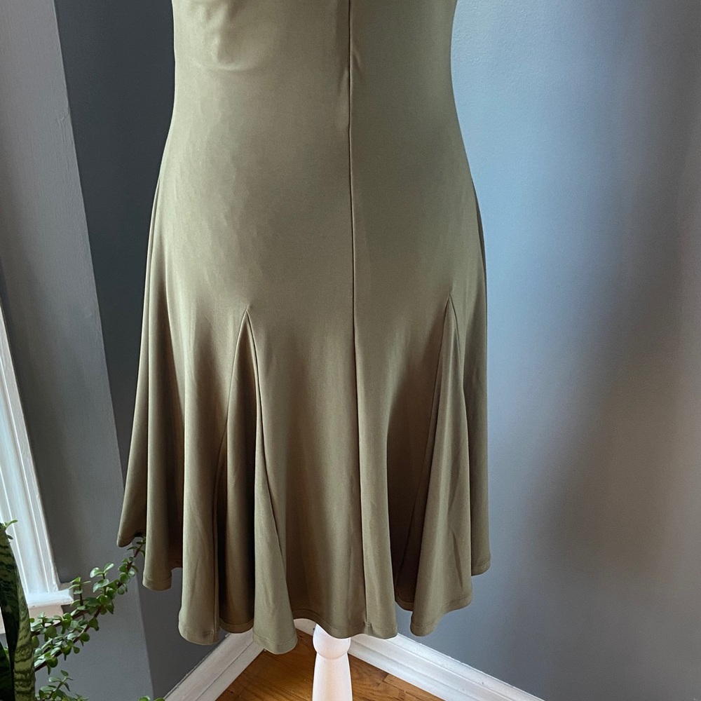 Ralph Lauren Olive Green Sleeveless Flared Dress - Picture 7 of 9